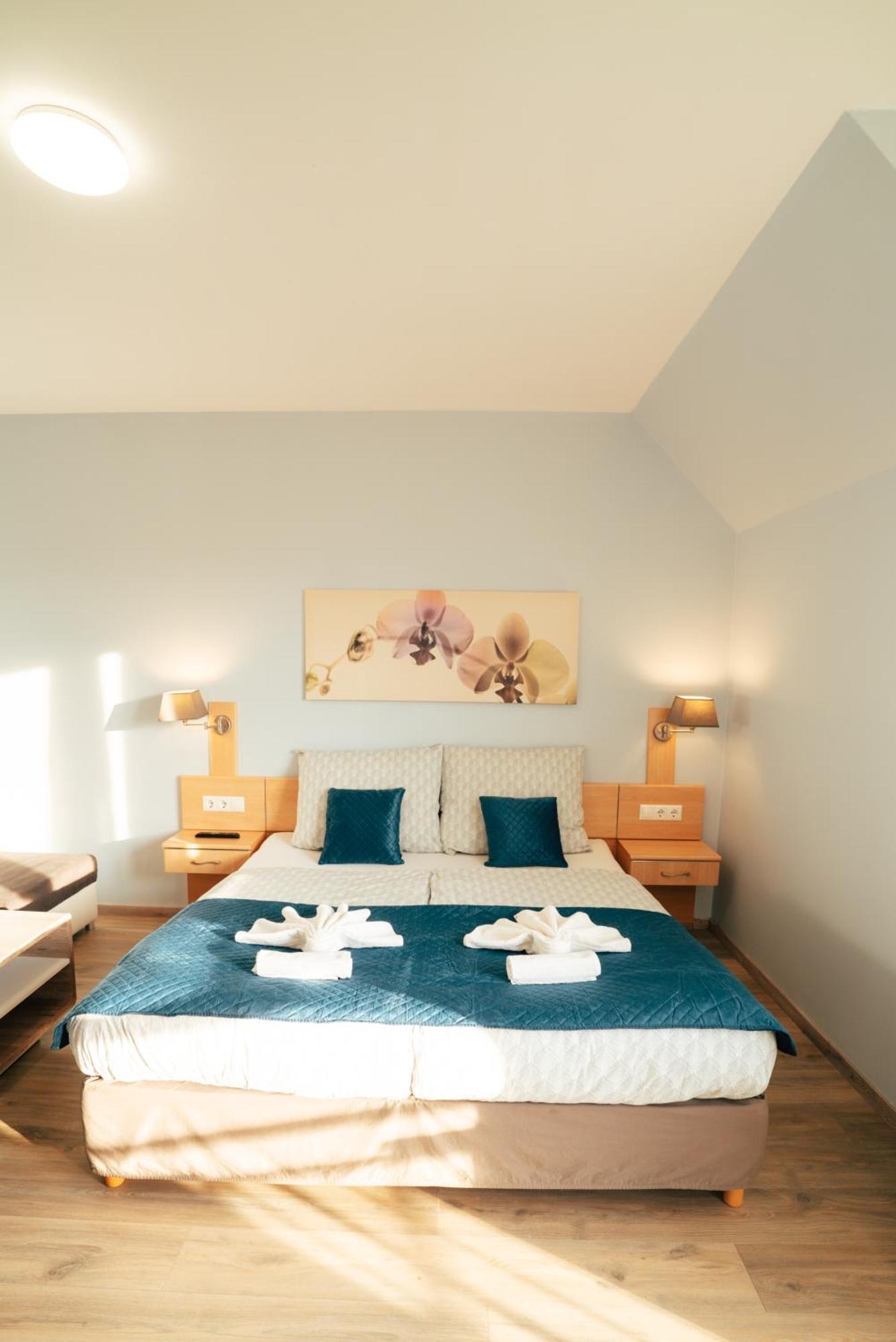 Orchidea Wellness Apartman ซาลาคาโรส ภายนอก รูปภาพ
